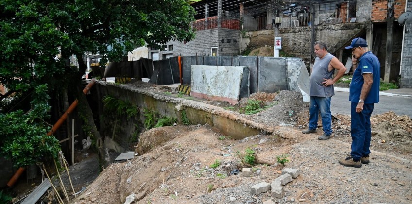 Barra Mansa avança com segunda fase de obra de contenção na Rua Major José Bento